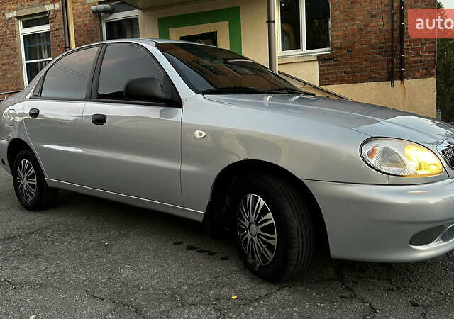 Серый ЗАЗ Сенс, объемом двигателя 1.3 л и пробегом 180 тыс. км за 3000 $, фото 7 на Automoto.ua