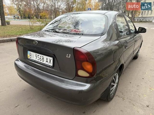 Сірий ЗАЗ Sens, об'ємом двигуна 1.3 л та пробігом 300 тис. км за 1900 $, фото 3 на Automoto.ua