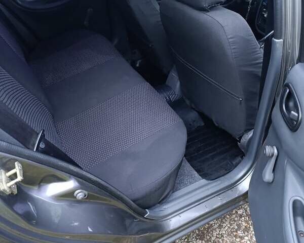 Сірий ЗАЗ Sens, об'ємом двигуна 1.3 л та пробігом 205 тис. км за 3300 $, фото 9 на Automoto.ua