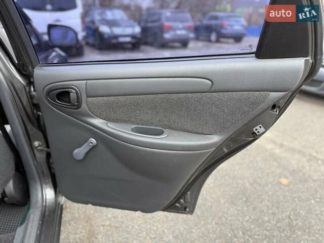 Серый ЗАЗ Сенс, объемом двигателя 1.3 л и пробегом 169 тыс. км за 2990 $, фото 26 на Automoto.ua