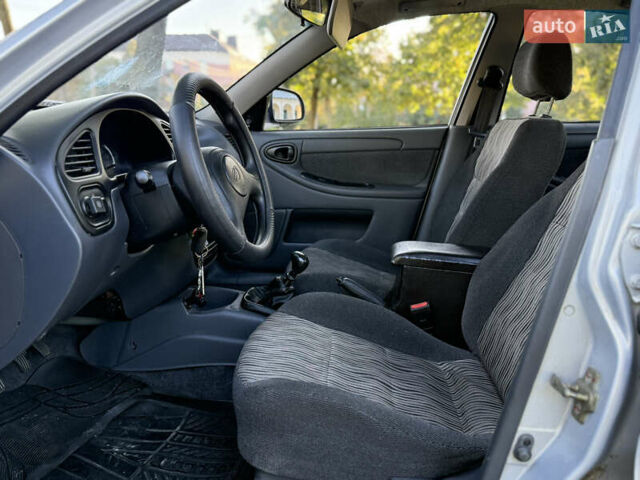 Сірий ЗАЗ Sens, об'ємом двигуна 1.3 л та пробігом 146 тис. км за 3200 $, фото 15 на Automoto.ua