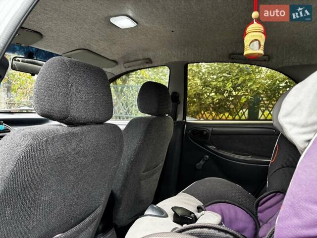 Сірий ЗАЗ Sens, об'ємом двигуна 1.3 л та пробігом 146 тис. км за 2900 $, фото 10 на Automoto.ua