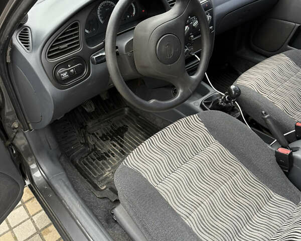 Сірий ЗАЗ Sens, об'ємом двигуна 1.3 л та пробігом 169 тис. км за 2999 $, фото 7 на Automoto.ua