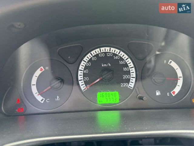 Сірий ЗАЗ Sens, об'ємом двигуна 1.3 л та пробігом 169 тис. км за 2999 $, фото 11 на Automoto.ua