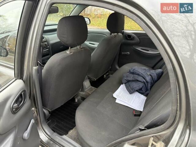 Сірий ЗАЗ Sens, об'ємом двигуна 1.3 л та пробігом 300 тис. км за 1900 $, фото 7 на Automoto.ua