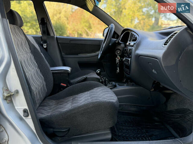 Сірий ЗАЗ Sens, об'ємом двигуна 1.3 л та пробігом 146 тис. км за 3200 $, фото 21 на Automoto.ua