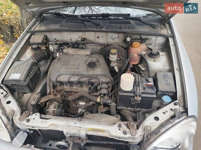 Сірий ЗАЗ Sens, об'ємом двигуна 1.3 л та пробігом 98 тис. км за 1700 $, фото 6 на Automoto.ua