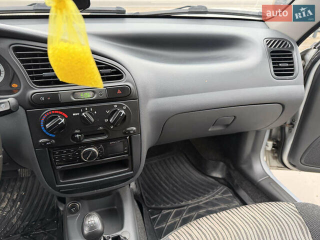Серый ЗАЗ Сенс, объемом двигателя 1.3 л и пробегом 60 тыс. км за 3100 $, фото 21 на Automoto.ua