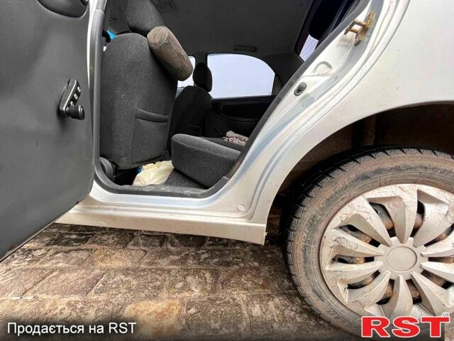Серый ЗАЗ Сенс, объемом двигателя 1.3 л и пробегом 80 тыс. км за 2800 $, фото 5 на Automoto.ua
