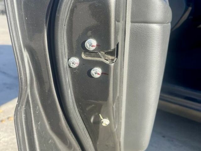 Сірий ЗАЗ Sens, об'ємом двигуна 1.3 л та пробігом 55 тис. км за 4100 $, фото 6 на Automoto.ua