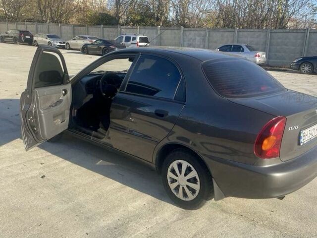 Сірий ЗАЗ Sens, об'ємом двигуна 1.3 л та пробігом 55 тис. км за 4100 $, фото 5 на Automoto.ua