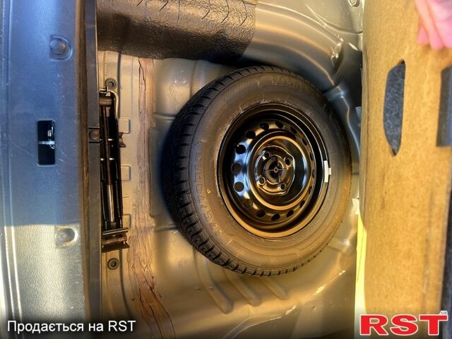 Серый ЗАЗ Сенс, объемом двигателя 1.3 л и пробегом 55 тыс. км за 4100 $, фото 10 на Automoto.ua