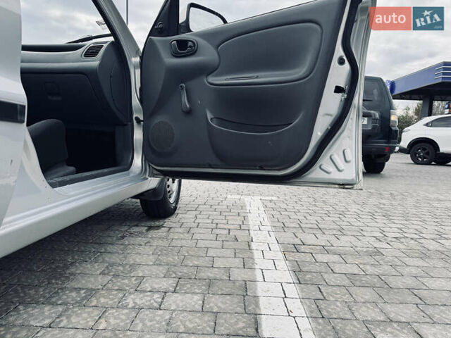 Серый ЗАЗ Сенс, объемом двигателя 1.3 л и пробегом 155 тыс. км за 2900 $, фото 14 на Automoto.ua