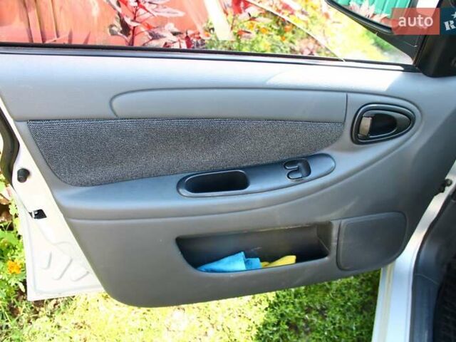 Серый ЗАЗ Сенс, объемом двигателя 1.3 л и пробегом 60 тыс. км за 3950 $, фото 14 на Automoto.ua