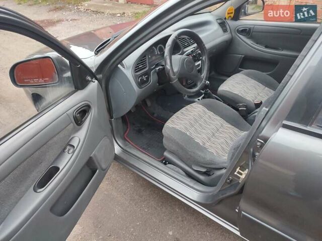 Серый ЗАЗ Сенс, объемом двигателя 1.3 л и пробегом 131 тыс. км за 2600 $, фото 2 на Automoto.ua