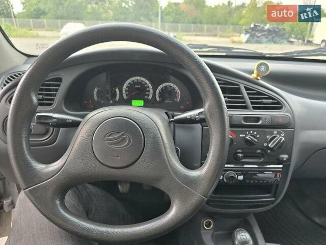 Серый ЗАЗ Сенс, объемом двигателя 1.3 л и пробегом 81 тыс. км за 2950 $, фото 4 на Automoto.ua