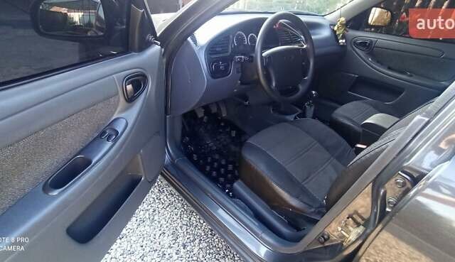 Сірий ЗАЗ Sens, об'ємом двигуна 1.3 л та пробігом 235 тис. км за 3800 $, фото 13 на Automoto.ua
