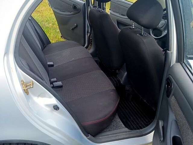 Сірий ЗАЗ Sens, об'ємом двигуна 1.3 л та пробігом 77 тис. км за 3500 $, фото 1 на Automoto.ua