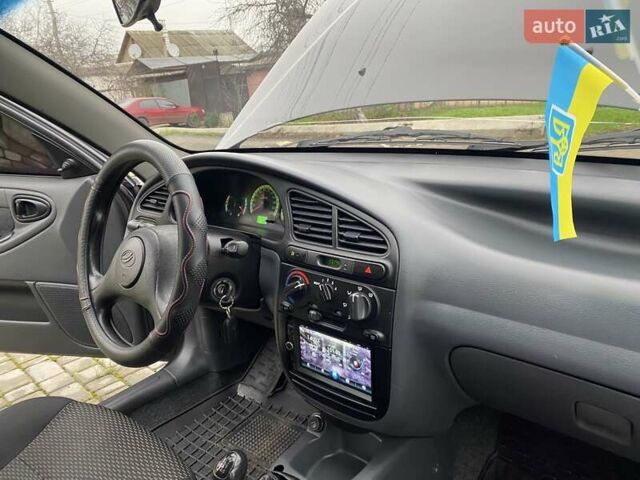 Сірий ЗАЗ Sens, об'ємом двигуна 1.3 л та пробігом 35 тис. км за 4650 $, фото 47 на Automoto.ua