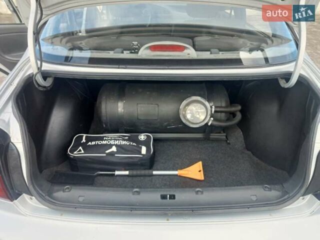 Серый ЗАЗ Сенс, объемом двигателя 1.3 л и пробегом 137 тыс. км за 2700 $, фото 13 на Automoto.ua