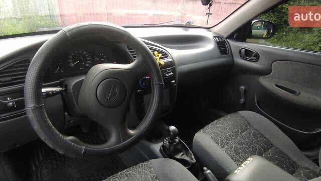 Синій ЗАЗ Sens, об'ємом двигуна 1.3 л та пробігом 170 тис. км за 2500 $, фото 6 на Automoto.ua