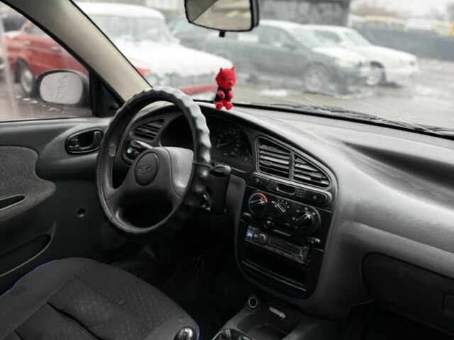 Синій ЗАЗ Sens, об'ємом двигуна 1.3 л та пробігом 200 тис. км за 1600 $, фото 5 на Automoto.ua