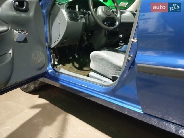 Синій ЗАЗ Sens, об'ємом двигуна 1.3 л та пробігом 102 тис. км за 2150 $, фото 11 на Automoto.ua