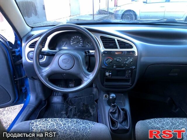 Синій ЗАЗ Sens, об'ємом двигуна 1.3 л та пробігом 150 тис. км за 2550 $, фото 4 на Automoto.ua