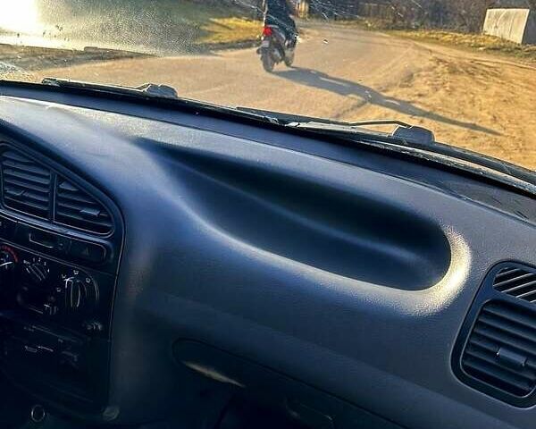 Синий ЗАЗ Сенс, объемом двигателя 1.3 л и пробегом 145 тыс. км за 2400 $, фото 2 на Automoto.ua