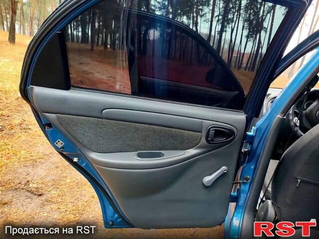 Синій ЗАЗ Sens, об'ємом двигуна 1.3 л та пробігом 210 тис. км за 3000 $, фото 9 на Automoto.ua