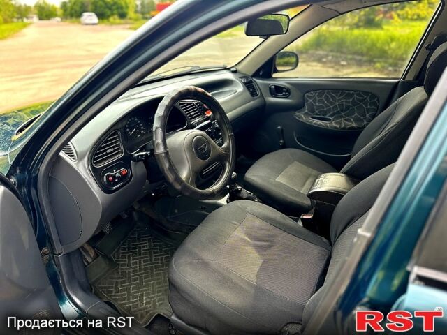 Зеленый ЗАЗ Сенс, объемом двигателя 1.3 л и пробегом 240 тыс. км за 2350 $, фото 10 на Automoto.ua