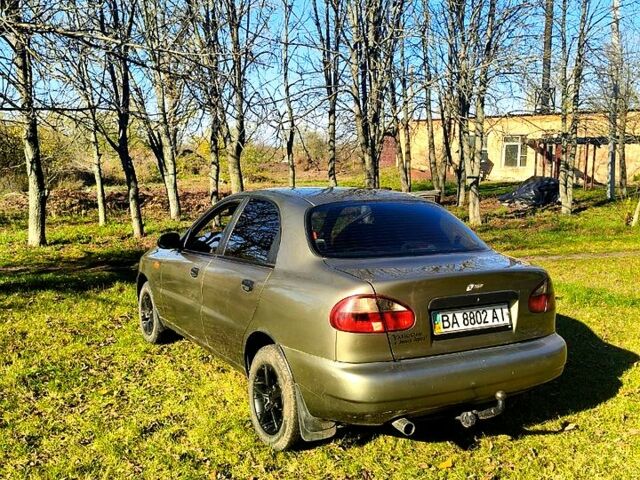 Зелений ЗАЗ Sens, об'ємом двигуна 1.3 л та пробігом 200 тис. км за 1800 $, фото 3 на Automoto.ua