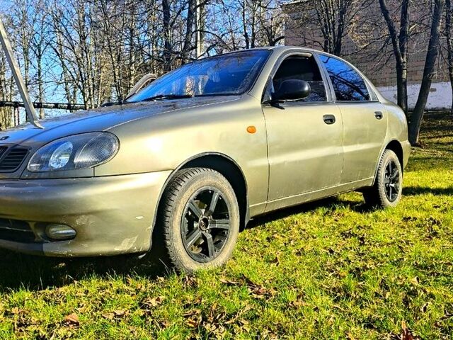 Зелений ЗАЗ Sens, об'ємом двигуна 1.3 л та пробігом 200 тис. км за 1800 $, фото 2 на Automoto.ua