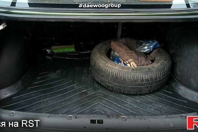 Зеленый ЗАЗ Сенс, объемом двигателя 1.3 л и пробегом 270 тыс. км за 1700 $, фото 10 на Automoto.ua