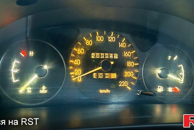 Зеленый ЗАЗ Сенс, объемом двигателя 1.3 л и пробегом 270 тыс. км за 1700 $, фото 8 на Automoto.ua