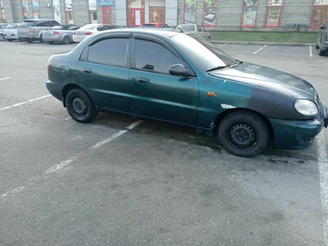 Зелений ЗАЗ Sens, об'ємом двигуна 1.3 л та пробігом 250 тис. км за 710 $, фото 5 на Automoto.ua