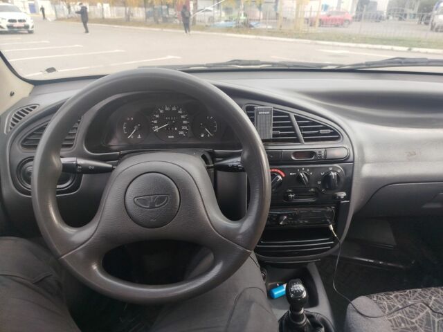 Зеленый ЗАЗ Сенс, объемом двигателя 1.3 л и пробегом 185 тыс. км за 1450 $, фото 5 на Automoto.ua