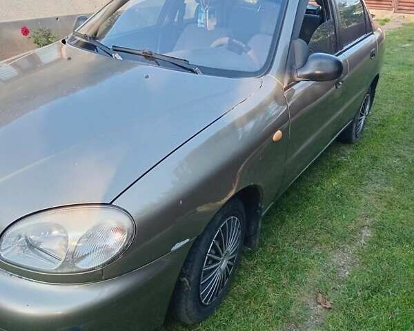 Зелений ЗАЗ Sens, об'ємом двигуна 1.39 л та пробігом 250 тис. км за 1600 $, фото 1 на Automoto.ua