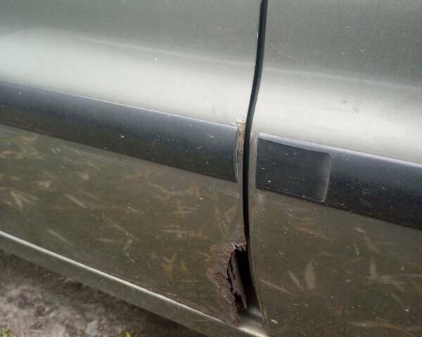 Зелений ЗАЗ Sens, об'ємом двигуна 1.3 л та пробігом 225 тис. км за 1300 $, фото 6 на Automoto.ua