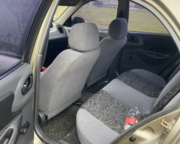 Зелений ЗАЗ Sens, об'ємом двигуна 1.3 л та пробігом 141 тис. км за 1500 $, фото 6 на Automoto.ua