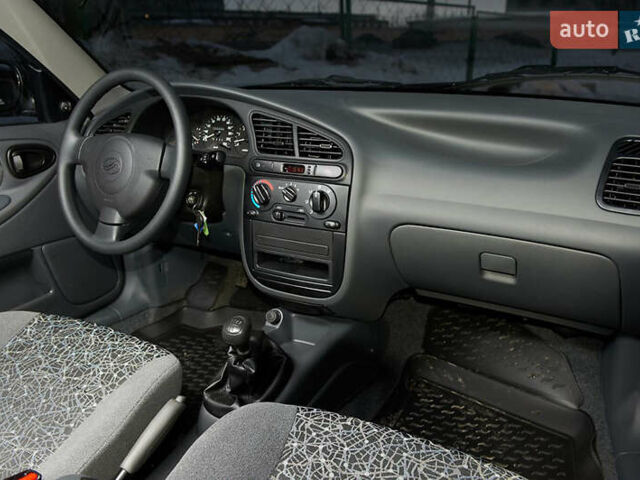 Зеленый ЗАЗ Сенс, объемом двигателя 1.3 л и пробегом 150 тыс. км за 1988 $, фото 1 на Automoto.ua