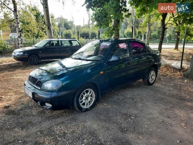 Зеленый ЗАЗ Сенс, объемом двигателя 1.3 л и пробегом 270 тыс. км за 1600 $, фото 1 на Automoto.ua