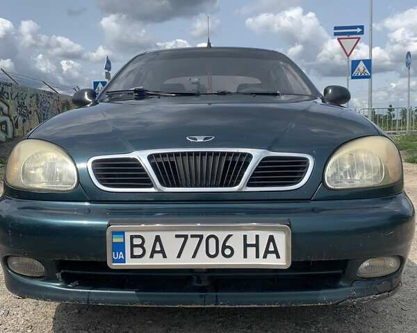 Зеленый ЗАЗ Сенс, объемом двигателя 1.3 л и пробегом 330 тыс. км за 1700 $, фото 1 на Automoto.ua