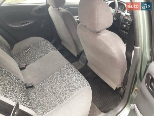 Зелений ЗАЗ Sens, об'ємом двигуна 1.3 л та пробігом 300 тис. км за 1599 $, фото 7 на Automoto.ua