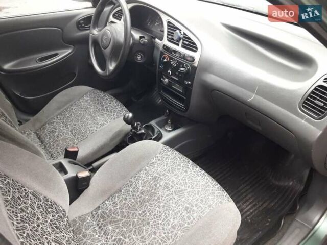 Зелений ЗАЗ Sens, об'ємом двигуна 1.3 л та пробігом 300 тис. км за 1599 $, фото 6 на Automoto.ua