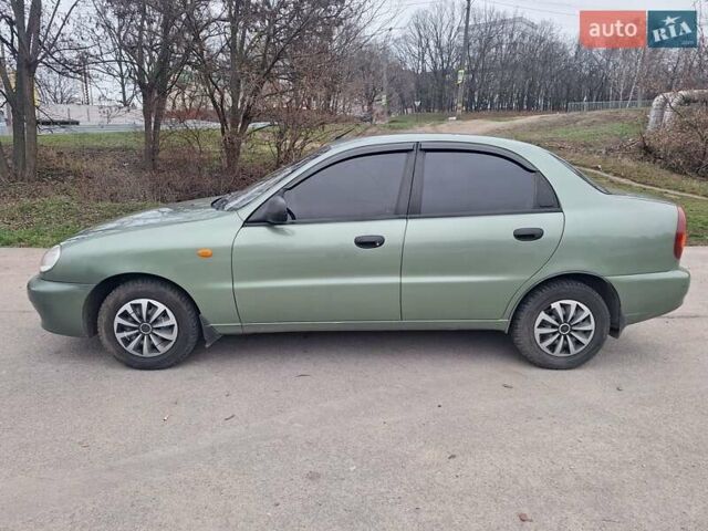 Зеленый ЗАЗ Сенс, объемом двигателя 1.3 л и пробегом 191 тыс. км за 2200 $, фото 1 на Automoto.ua