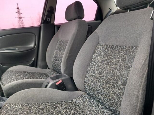 Зеленый ЗАЗ Сенс, объемом двигателя 1.3 л и пробегом 188 тыс. км за 2299 $, фото 18 на Automoto.ua