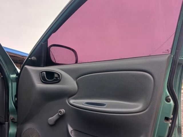 Зеленый ЗАЗ Сенс, объемом двигателя 1.3 л и пробегом 188 тыс. км за 2299 $, фото 14 на Automoto.ua