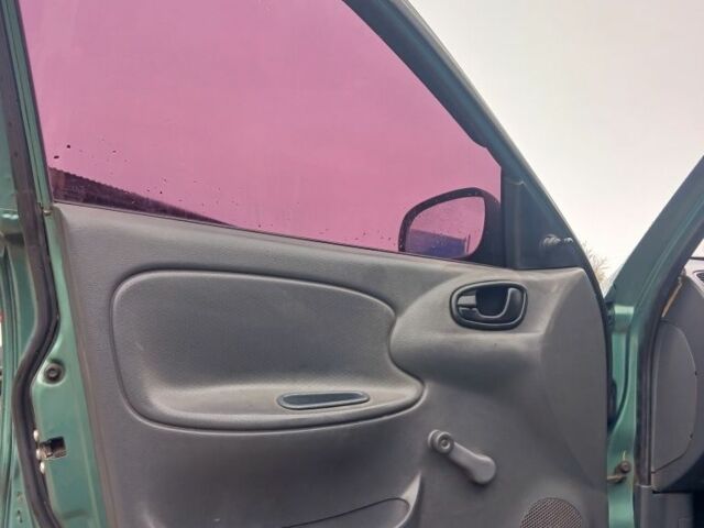 Зеленый ЗАЗ Сенс, объемом двигателя 1.3 л и пробегом 188 тыс. км за 2299 $, фото 16 на Automoto.ua