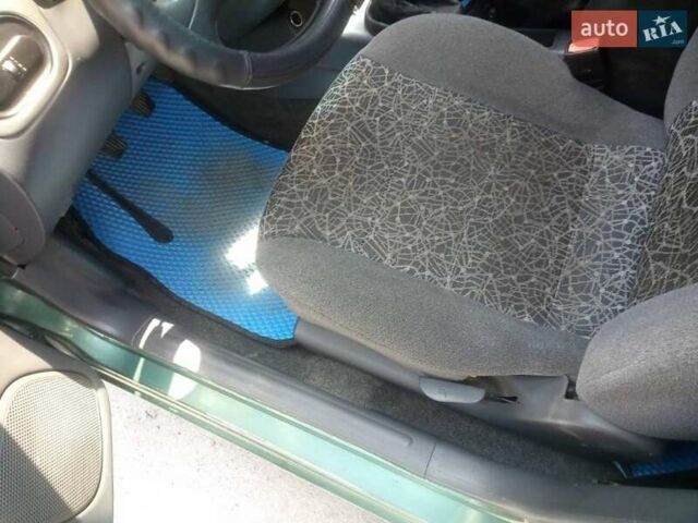 Зеленый ЗАЗ Сенс, объемом двигателя 1.3 л и пробегом 127 тыс. км за 1999 $, фото 4 на Automoto.ua